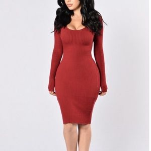✨NWT FASHION NOVA “The Hottest Ex Dress” Burgandy